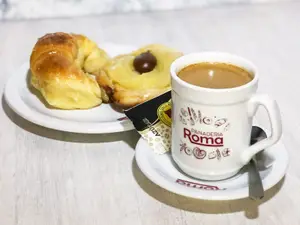 Promo Café + 2 Facturas