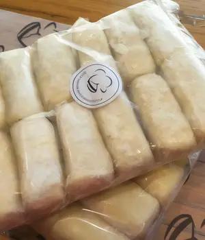Mini tequeños fiesteros(crudos) (12)