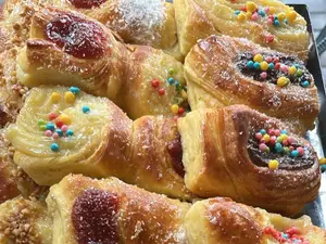 Facturas surtidas 1/2 docena