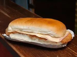 MILANESA JAMON Y QUESO