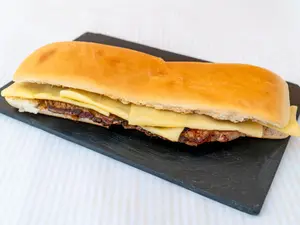 Churrasco Con Queso