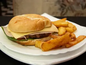 Hamburguesa completa