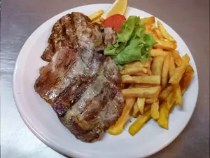 1/2 porción de bondiola c/guar