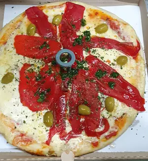 Pizza con morrones