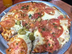 Pizza súper calabresa