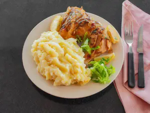 1/4 De Pollo Con Fritas