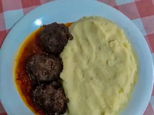 Albóndigas con pure