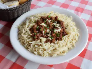 Tallarines Con Bolognesa