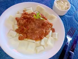 Ravioles Con Estofado
