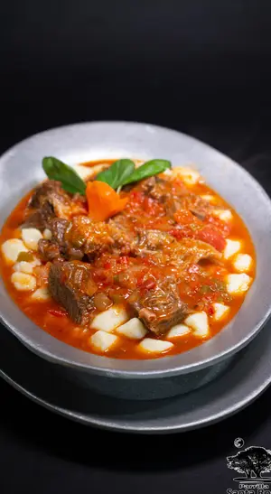 Tallarines Caseros Con Tuco