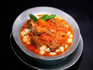 Tallarines Con Salsa Blanca