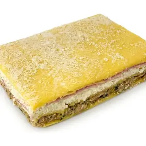 Lasagna Pollo, Verdura, Ricota, Jamón Y Queso (Porción) 1 Unidad
