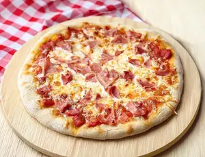 Pizza jamon