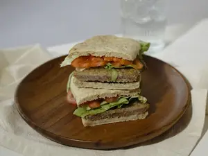 Sandwich de milanesa de peceto COMPLETO - SIN GLUTEN