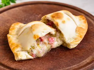 Empanada calabresa