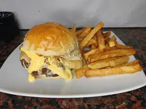 Hamburguesa simple bomba