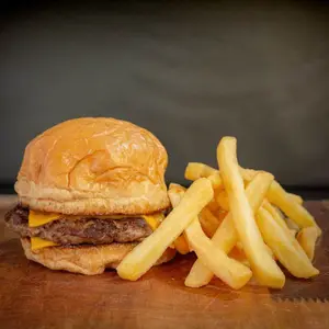 Cheese burger simple +fritas