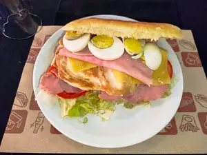 Perlunes Club Sandwich
