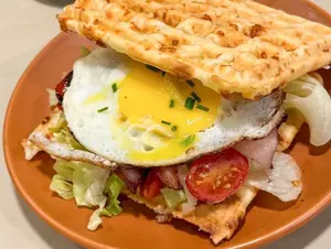 Waffle chipa