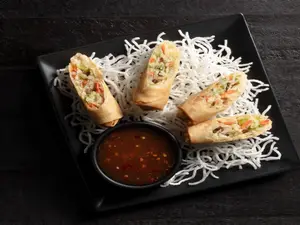 Spring rolls vegetable
