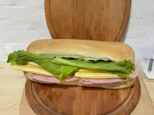 Sandwich de jamon cocido