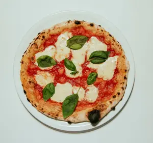 Margherita (muzza) napoletana