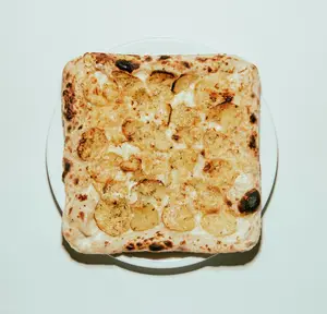 Papa y provolone romana