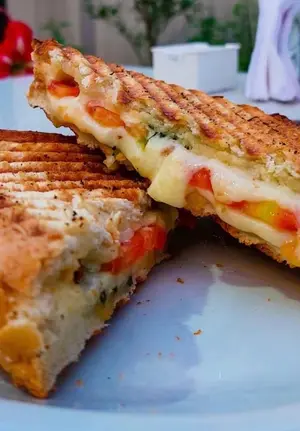 Tostado Caprese