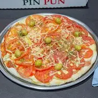 Chica napolitana y jamón