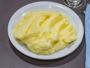 Guarnición de pure de papa