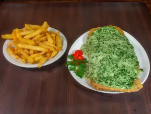 Suprema con crema de espinaca