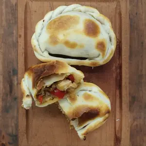 Empanada De Pollo