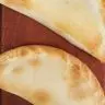 Empanada Pingüi Cheddar