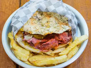 Alef con fritas