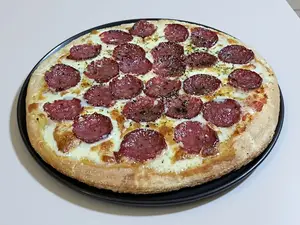 Pizza calabresa