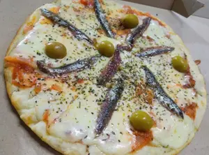 Anchoas Con Muzzarella Grande