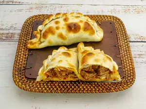 Empanada de carne picante