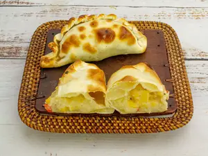 Empanada humita