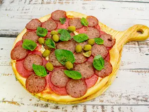 Pizza con longaniza