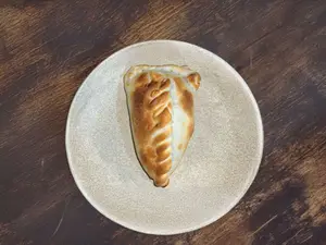 Empanada de lengua