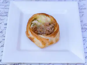 Empanada roquefort con merluza