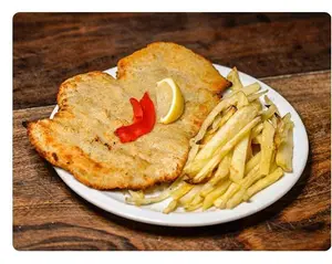 MILANESA CON GUARNICIÓN