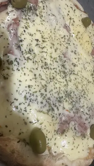 Pizza con jamón