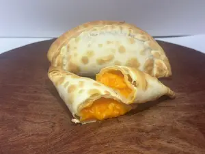 Empanada De Calabaza Y Queso