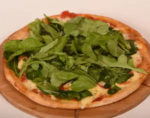 Pizza con rúcula