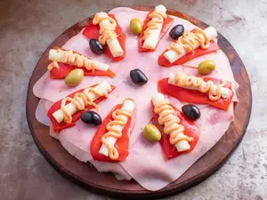 Pizza con palmitos y morron