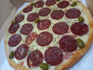 Pizza calabresa