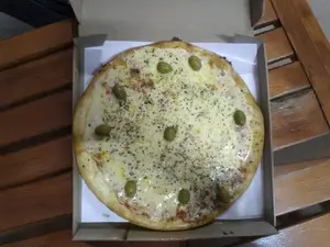 Pizza con jamón