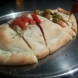 Calzone napolitano
