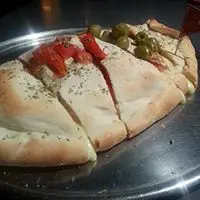 Calzone Plaza Plate